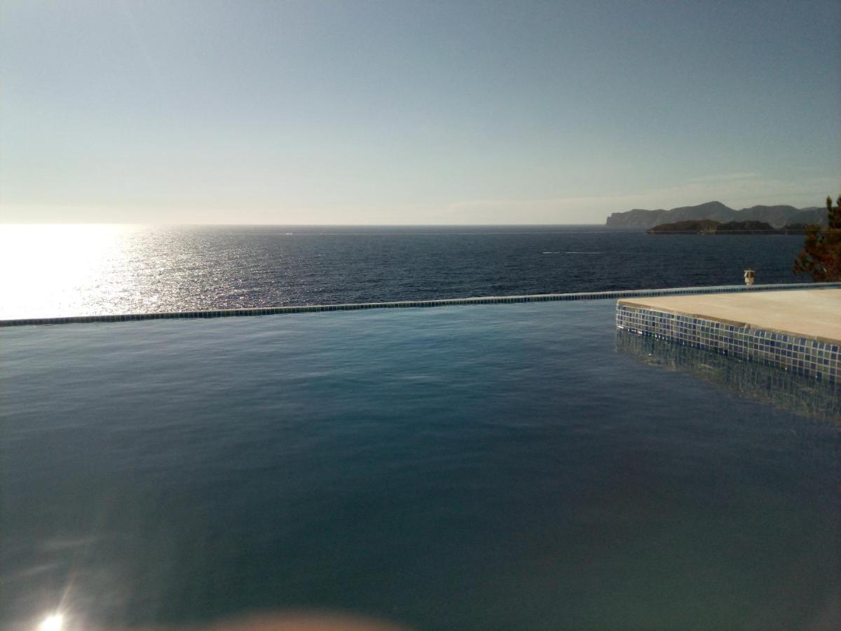 Exclusive Seafront Villa,Private Pool,Gym,Bbq Khu phố El Toro Ngoại thất bức ảnh
