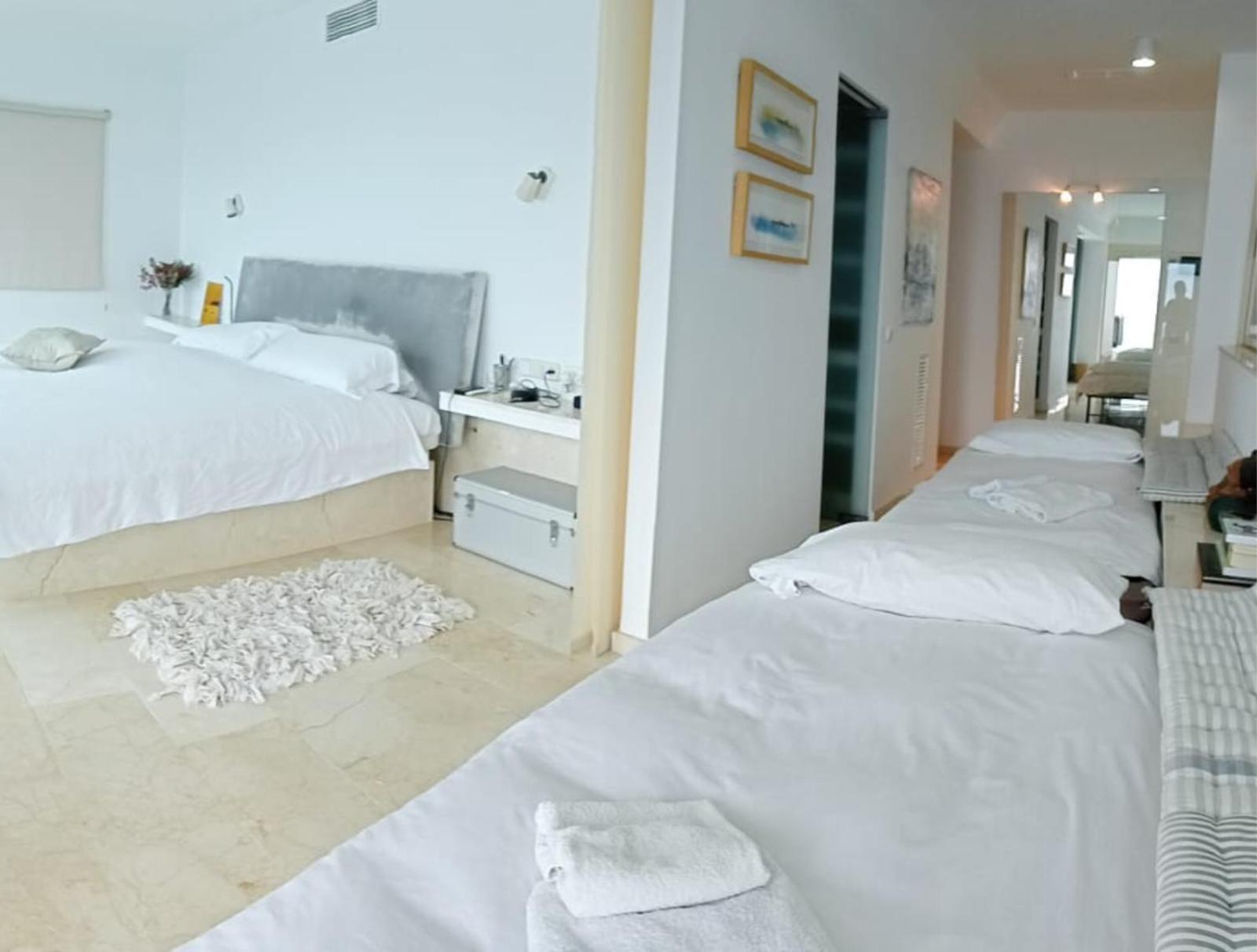 Exclusive Seafront Villa,Private Pool,Gym,Bbq Khu phố El Toro Ngoại thất bức ảnh